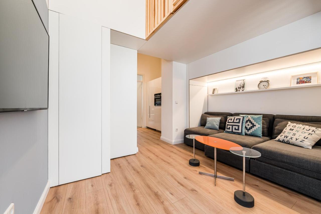 Stylish New Cube Loft By Berlin-wall-apartments Appartement Berlijn